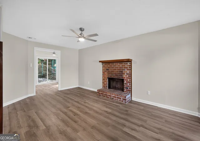 Photo 3 of Single family home for sale at 184 Timothy Ln Nw, Lilburn, GA 30047 | MLS# 10815833 | Listing updated on 2026-08-13