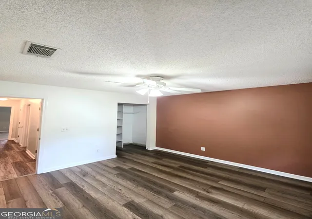image of 824 E Hilton Ave, Kingsland, GA 31548 | MLS# 10637056