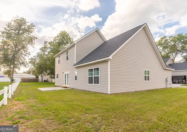 Photo 4 of Single family home for sale at 410 A N Caswell St, Glennville, GA 30427 | MLS# 10822294 | Listing updated on 2026-08-27
