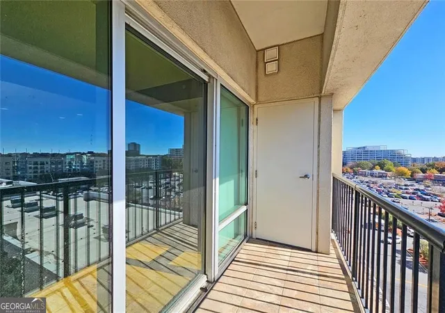 2nd image of 4561 Olde Perimeter Wy, Atlanta, GA 30346