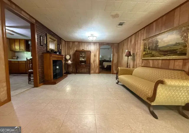 Homes for sale in Abbeville, AL | 220 Presley Dr, Abbeville, AL 36027 | MLS# 10790897