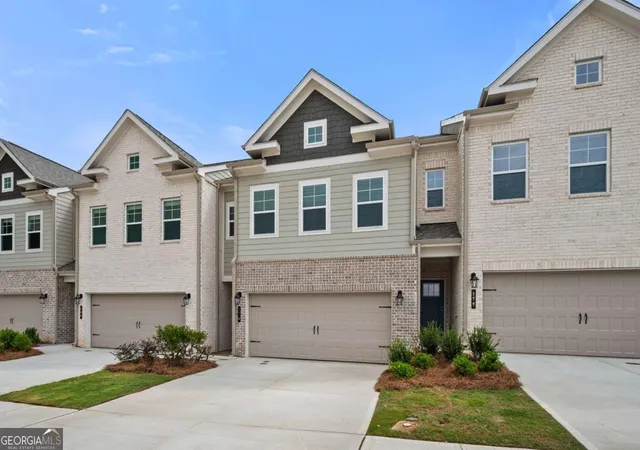 3rd image of 254 Abbotts Crossing Cir, Conyers, GA 30094 | MLS# 10809922