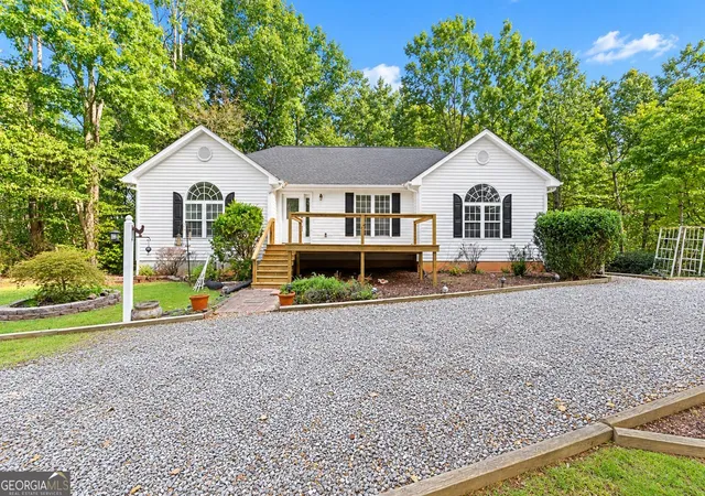 Photo 1 of Single family home for sale at 6140 Henry Smith Rd, Murrayville, GA 30564 | MLS# 10872216 | Listing updated on 2026-10-30