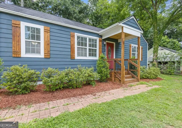 Photo 3 of Single family home for sale at 2728 Mcafee Rd, Decatur, GA 30032 | MLS# 10807129 | Listing updated on 2026-09-14