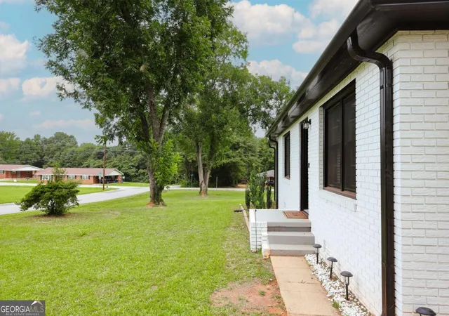 Photo 50 of Single family home for sale at 2055 Mabry Dr, Athens, GA 30605 | MLS# 10821245 | Listing updated on 2026-09-14