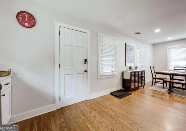 Photo 4 of Single family home for sale at 2055 Mabry Dr, Athens, GA 30605 | MLS# 10821245 | Listing updated on 2026-09-14