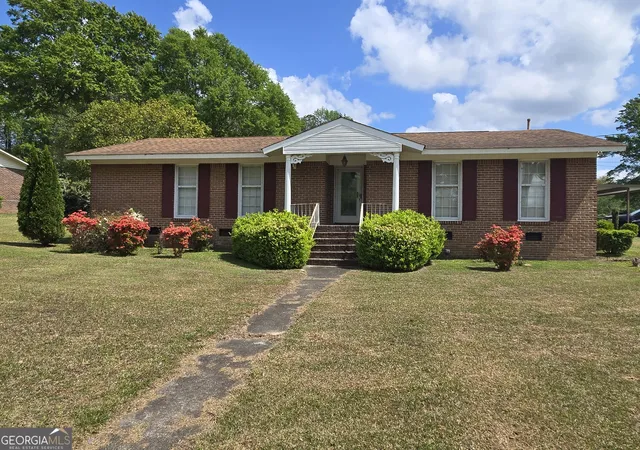 2nd image of 101 Skyline Dr, Barnesville, GA 30204 | MLS# 10724199