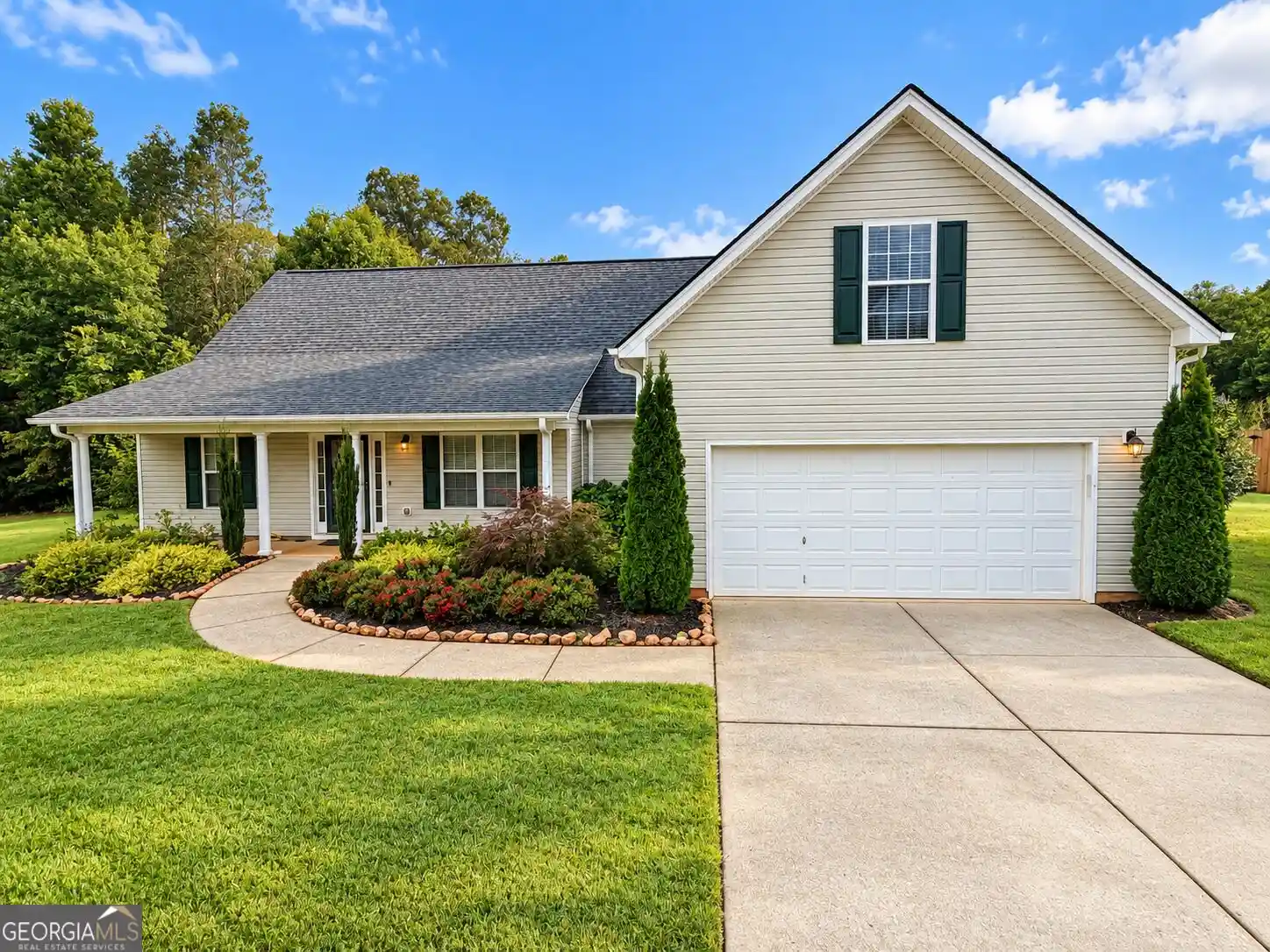 Photo 1 of Single family home for sale at 825 Good Hope Trl, Monroe, GA 30656 | MLS# 10881865 | Listing updated on 2026-10-30