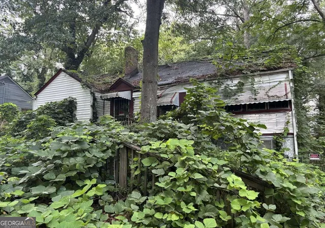 Photo 1 of Single family home for sale at 1895 Maywood Pl Nw, Atlanta, GA 30318 | MLS# 10826623 | Listing updated on 2026-09-23