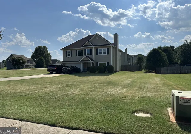 Photo 2 of Single family home for sale at 116 Bramble Way, Griffin, GA 30224 | MLS# 10798788 | Listing updated on 2026-08-31