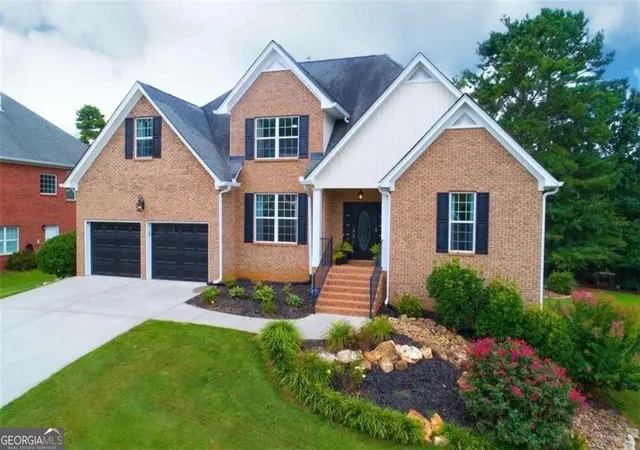Photo 2 of Sale Pending at 121 Meadow Crk Cir, Bremen, GA 30110 | MLS# 10782104 | Listing updated on 2026-10-05