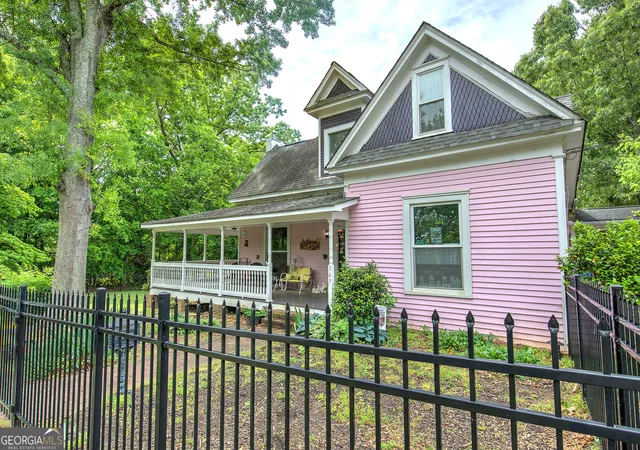 Homes for sale in Waco, GA | 167 Carrollton St, Waco, GA 30182 | MLS# 10742671