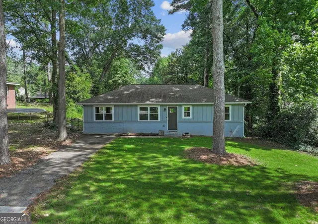 Photo 3 of Single family home for sale at 551 Floyd Dr SE, Smyrna, GA 30082 | MLS# 10792953 | Listing updated on 2026-08-08