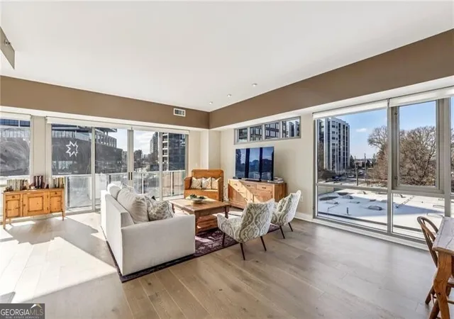 3rd image of 1100 Howell Mill Rd #414, Atlanta, GA 30318 | MLS# 10757099