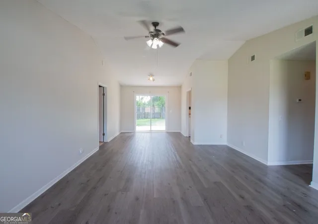 4th image of 127 Fairfield Dr, St. Marys, GA 31558 | MLS# 10819668