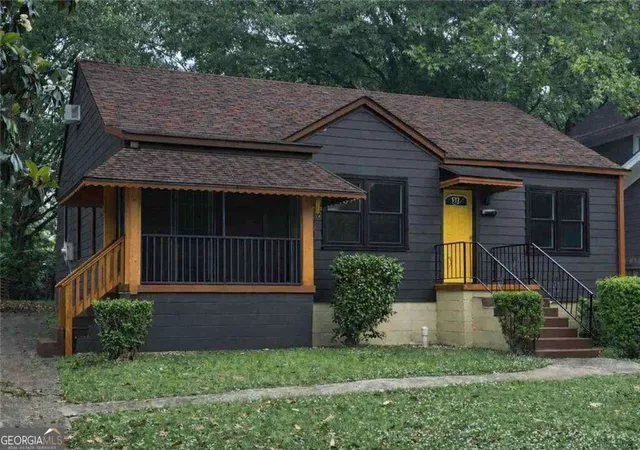 Photo 2 of Sale Pending at 1712 Clifton Wy Se, Atlanta, GA 30316 | MLS# 10775708 | Listing updated on 2026-09-15