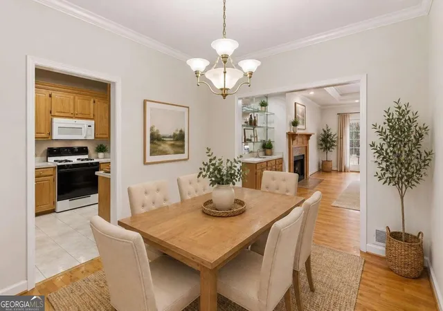 Photo 3 of Single family home for sale at 875 Knox Brg Hwy, White, GA 30184 | MLS# 10776343 | Listing updated on 2026-06-16