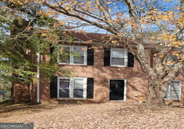 Photo 2 of Sale Pending at 687 Redland Dr #687, Jonesboro, GA 30238 | MLS# 10812725 | Listing updated on 2026-09-10