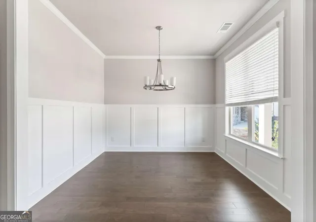 Photo 3 of Single family home for sale at 2032 Orchid Ln, Lithia Springs, GA 30122 | MLS# 10825416 | Listing updated on 2026-08-27