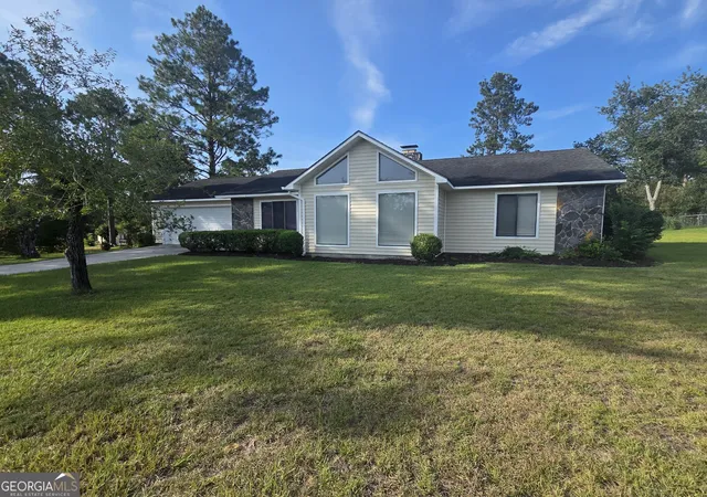 4th image of 1322 Woodlawn Cir, Vidalia, GA 30474 | MLS# 10828718