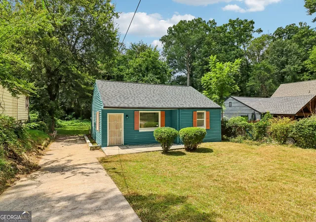 Photo 1 of Single family home for sale at 1355 Graymont Dr Sw, Atlanta, GA 30310 | MLS# 10834083 | Listing updated on 2026-09-06