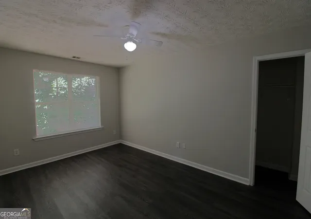 Photo 3 of Single family home for sale at 5613 Hwy 81 E, Mcdonough, GA 30252 | MLS# 10823041 | Listing updated on 2026-10-17