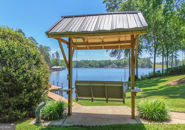 Homes for sale in Sparta, GA | 262 Poinsettia Pl S, Sparta, GA 31087 | MLS# 10767672