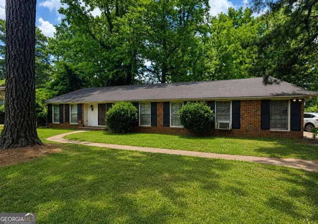Photo 1 of Single family home for sale at 3790 Snapfinger Rd, Lithonia, GA 30038 | MLS# 10803865 | Listing updated on 2026-09-20