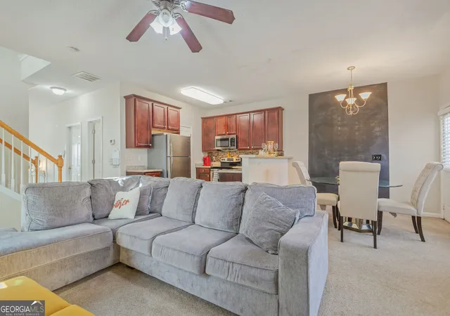 4th image of 7766 Carnegie Dr, Fairburn, GA 30213 | MLS# 10828921