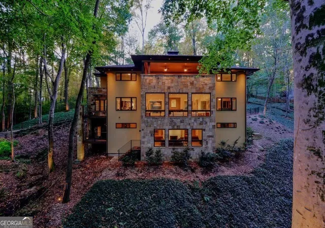 Photo 1 of Single family home for sale at 1180 E Beechwood Dr Nw, Atlanta, GA 30327 | MLS# 10735194 | Listing updated on 2026-07-25
