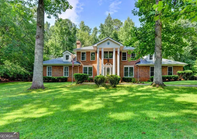 Photo 1 of Single family home for sale at 385 Five Acre Rd, Alpharetta, GA 30004 | MLS# 10800569 | Listing updated on 2026-09-15