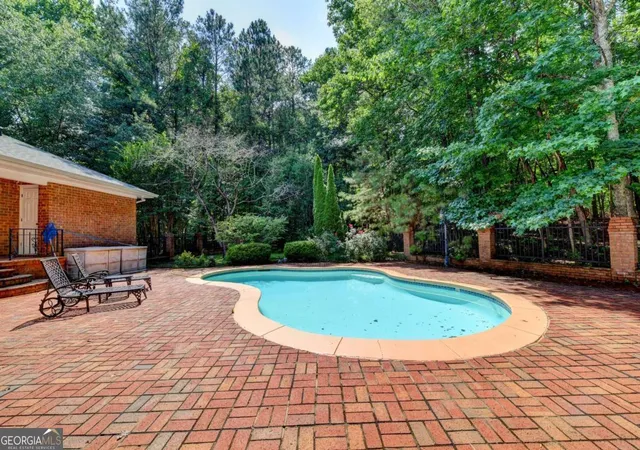 Photo 2 of Single family home for sale at 385 Five Acre Rd, Alpharetta, GA 30004 | MLS# 10800569 | Listing updated on 2026-09-15