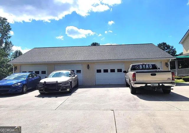 Photo 2 of Sale Pending at 5325 Bethlehem Rd, Fairburn, GA 30213 | MLS# 10664064 | Listing updated on 2026-01-25