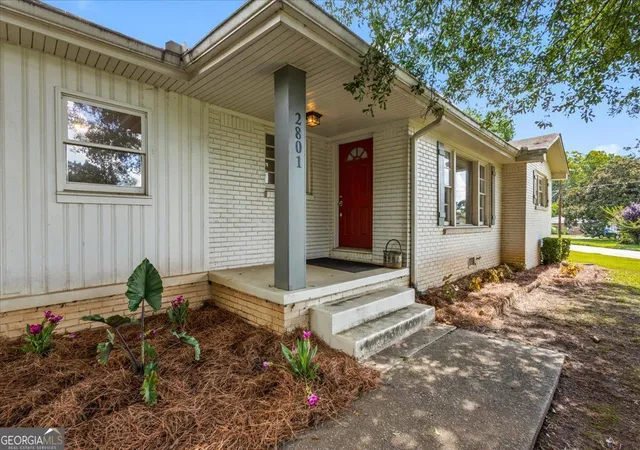 Photo 1 of Single family home for sale at 2801 Miriam Ln, Decatur, GA 30032 | MLS# 10824980 | Listing updated on 2026-09-10