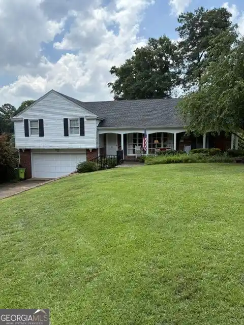 Photo 1 of Single family home for sale at 645 Patrick Pl, Sandy Springs, GA 30328 | MLS# 10854040 | Listing updated on 2026-10-11
