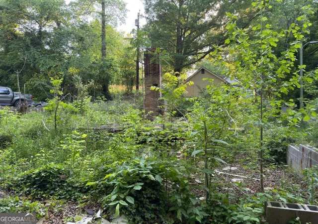 3rd image of 4 Circle Dr Se, Lindale, GA 30147 | MLS# 10739442