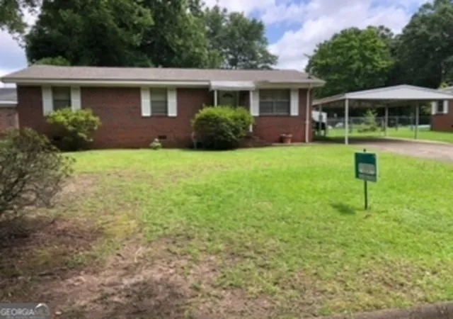 Homes for sale in Lanett, AL | 1222 S 9th St, Lanett, AL 36863 | MLS# 10790780