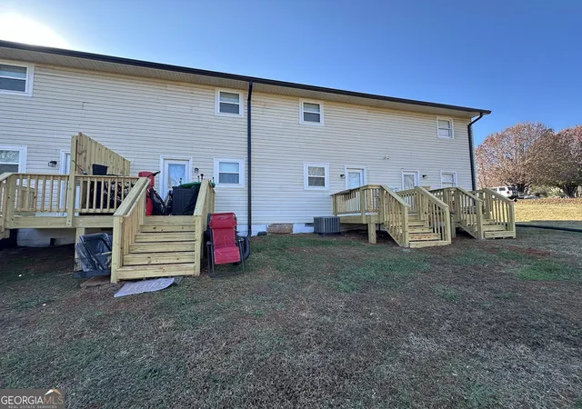 Listing Photo 4 - Condo for sale in building located at 450 Camp Creek Cir, Cornelia, GA 30531 - Unit #A-G