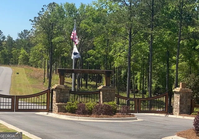 3rd image of 261 Chimney Rock Trl Nw, Milledgeville, GA 31061 | MLS# 10501719