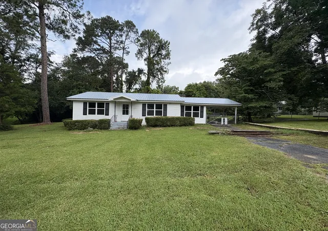 1st image of 320 6th Ave, Eastman, GA 31023 | MLS# 10818444