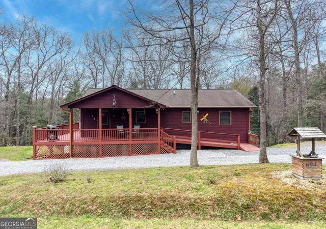 Photo 3 of Single family home for sale at 694 Hilltop Rd, Murphy, NC 28906 | MLS# 10724964 | Listing updated on 2026-04-17