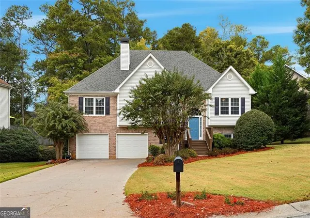 Photo 1 of Sale Pending at 4294 Grand Oaks Dr, Kennesaw, GA 30144 | MLS# 10639382 | Listing updated on 2025-12-02