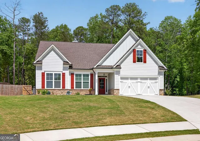 Photo 2 of Single family home for sale at 593 Dunagan Ct, Winder, GA 30680 | MLS# 10733159 | Listing updated on 2026-09-13
