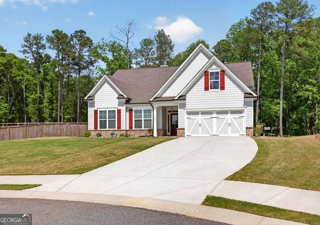 Photo 3 of Single family home for sale at 593 Dunagan Ct, Winder, GA 30680 | MLS# 10733159 | Listing updated on 2026-09-13