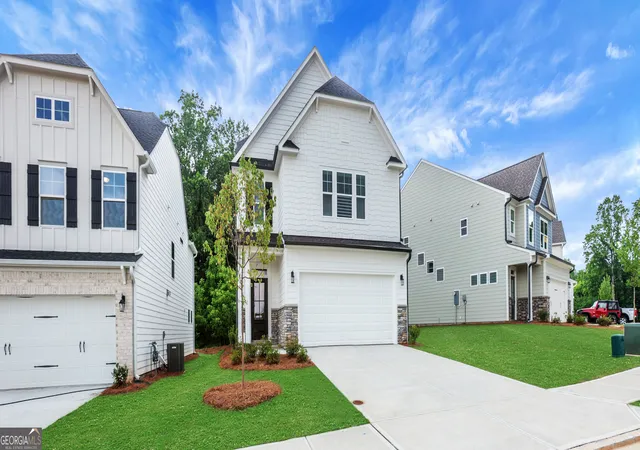Photo 2 of Single family home for sale at 186 Trace Blf, Dawsonville, GA 30534 | MLS# 10691066 | Listing updated on 2026-09-10