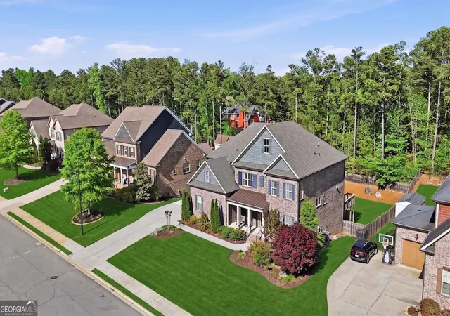 Photo 3 of Sale Pending at 1620 Copperleaf Ct NW, Kennesaw, GA 30152 | MLS# 10741663 | Listing updated on 2026-08-16