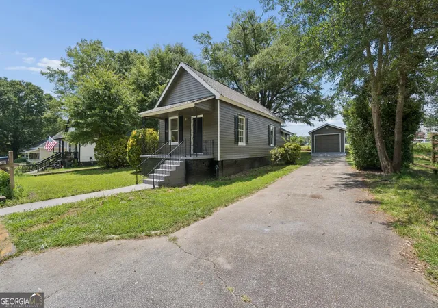 Homes for sale in Monroe, GA | 108 3Rd St, Monroe, GA 30655 | MLS# 10784903