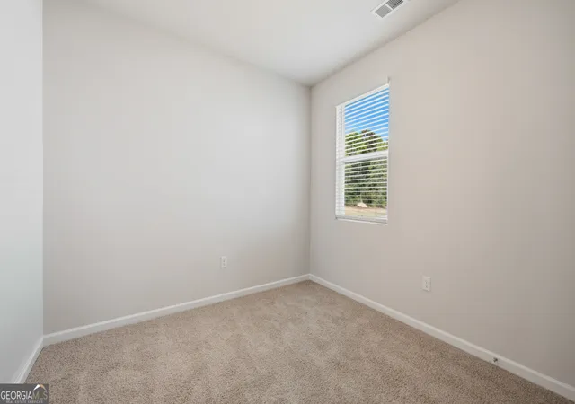 Photo 2 of Single family home for sale at 70 Acadian Rd, Statham, GA 30666 | MLS# 10817389 | Listing updated on 2026-10-25