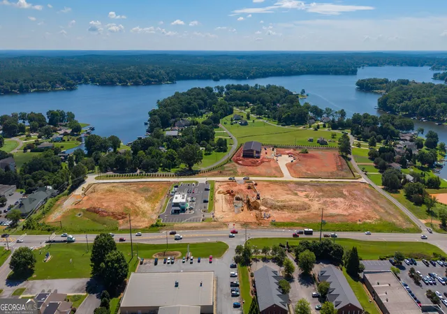 Photo 3 of Sale Pending at 103 Thunder Pointe Dr, Eatonton, GA 31024 | MLS# 10807723 | Listing updated on 2026-09-04