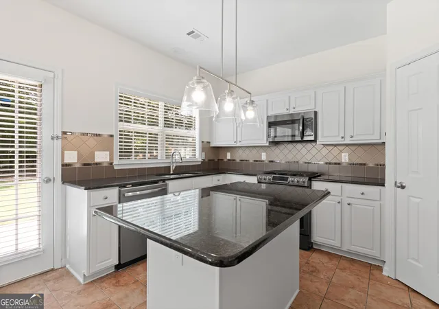 5th image of 8210 Shakerag Tr, Suwanee, GA 30024 | MLS# 10819078
